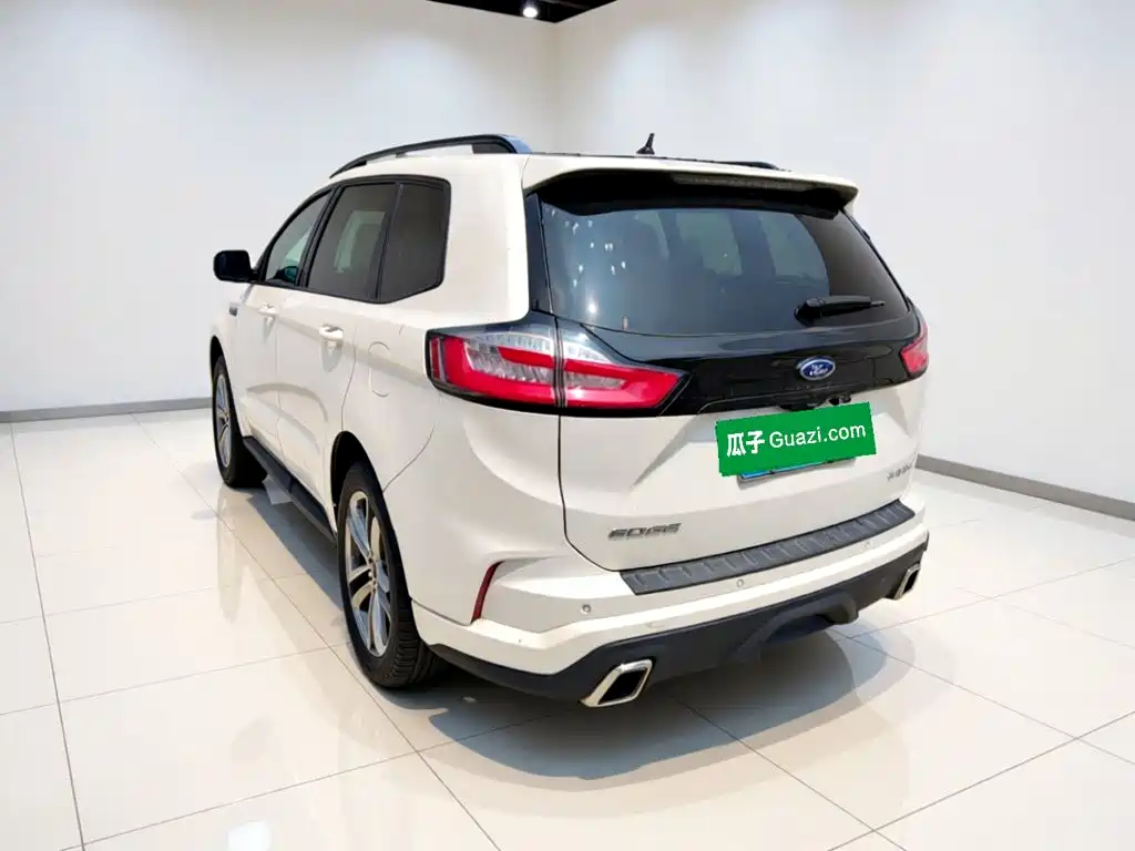Ford Edge — миниатюра 25