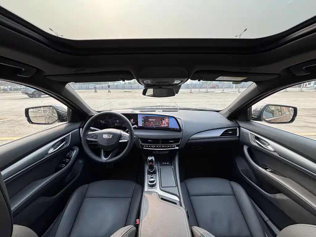 Cadillac CT5 — миниатюра 4