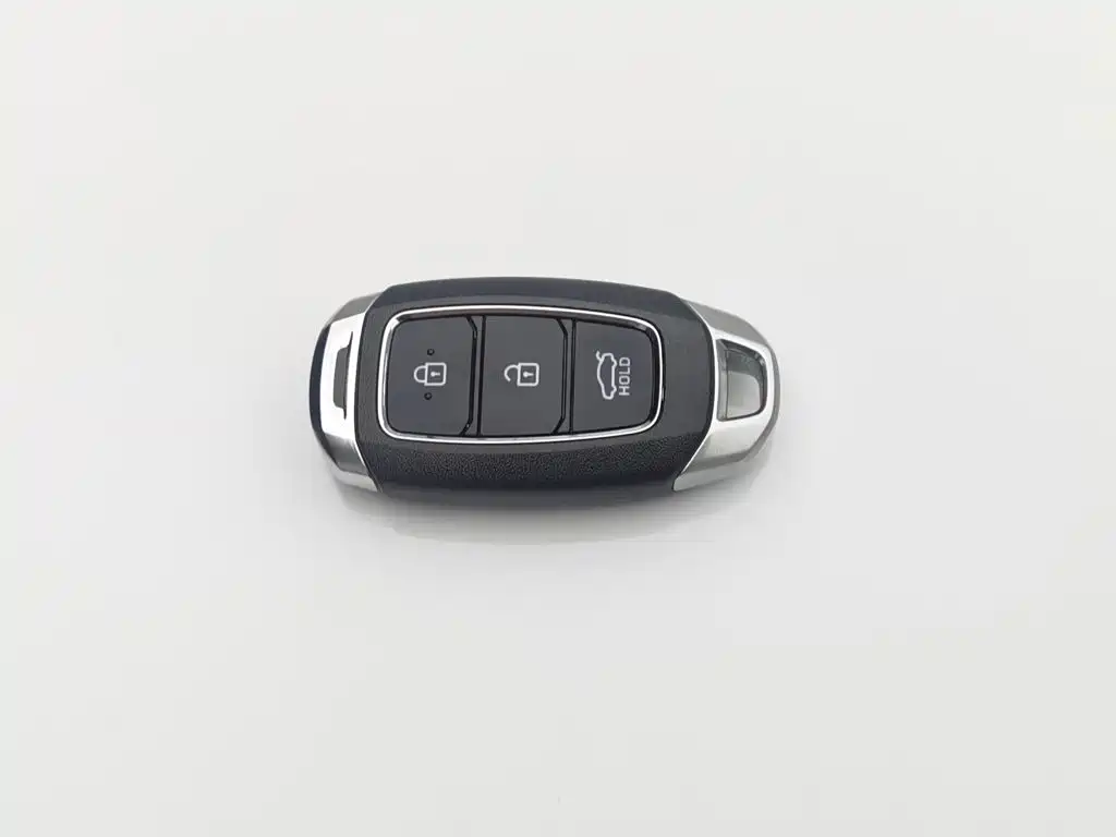 Hyundai Elantra — миниатюра 19