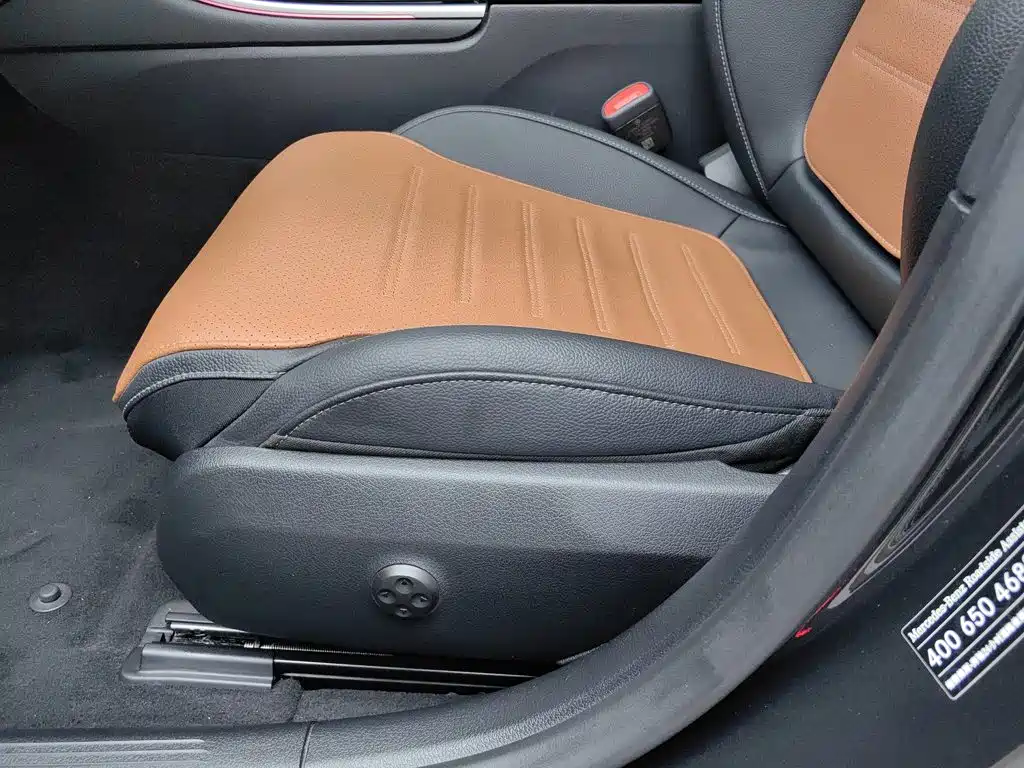 Mercedes-Benz C-Class — миниатюра 20