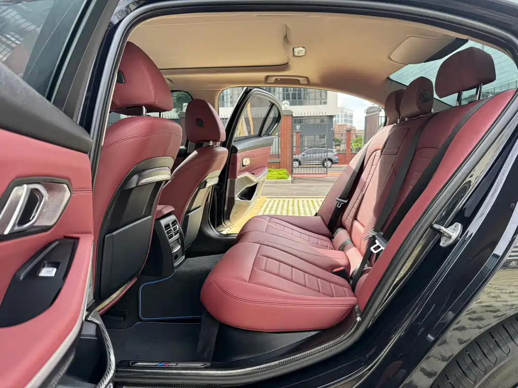 BMW 3 Series — миниатюра 8