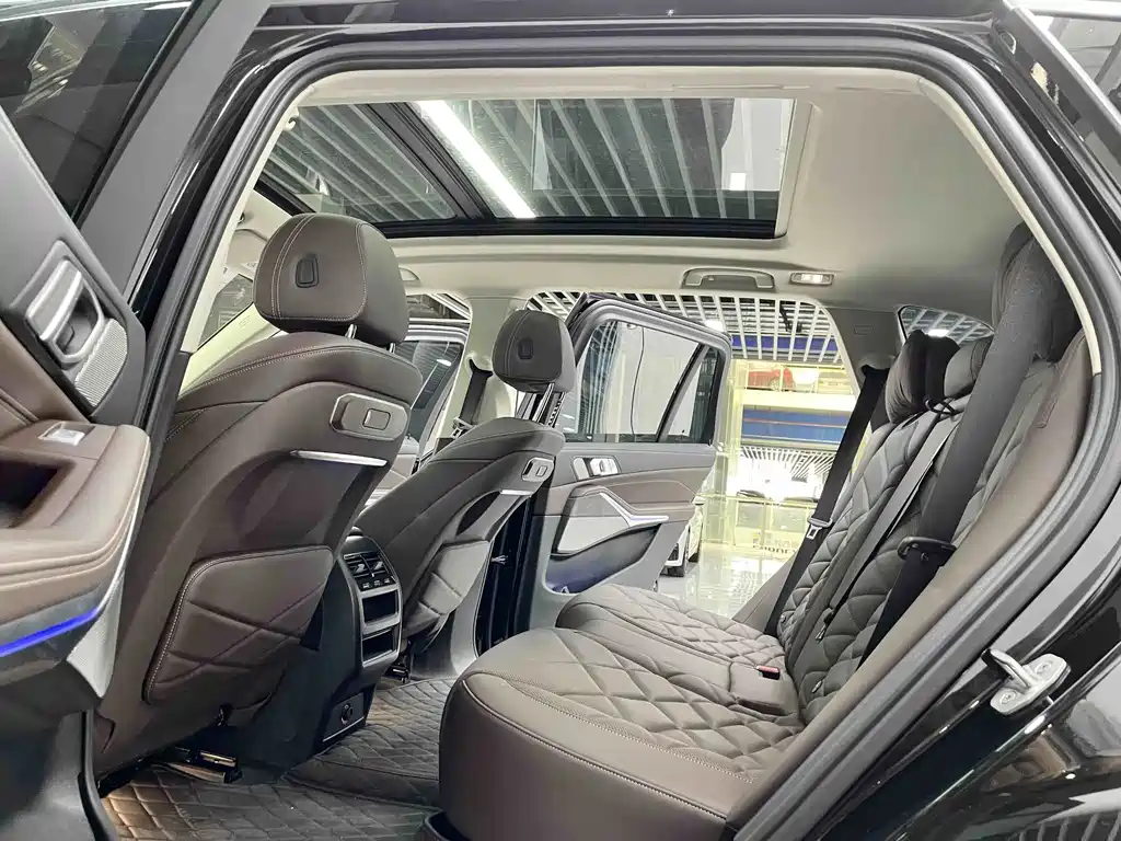BMW X5 — миниатюра 7