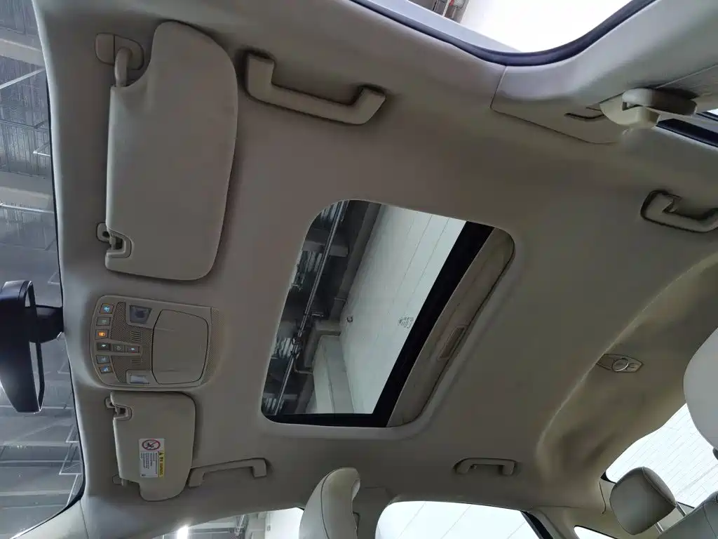 Ford Mondeo — миниатюра 14