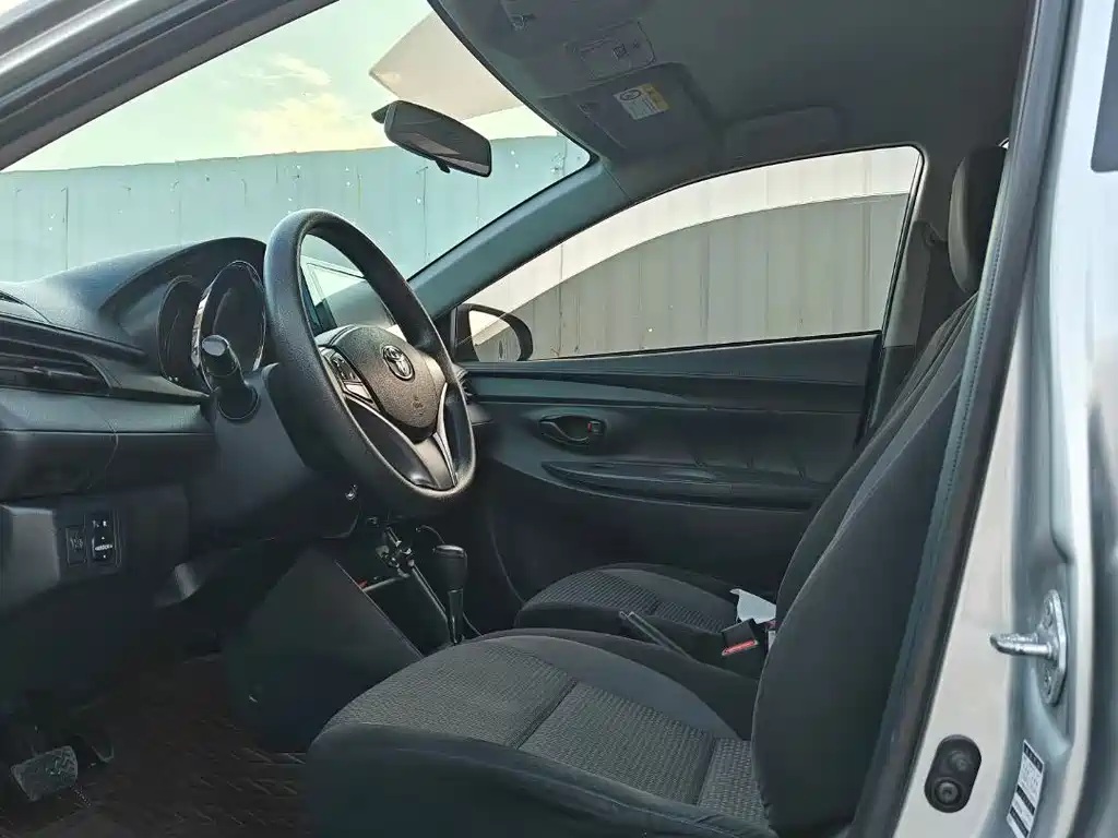 Toyota Vios — миниатюра 7