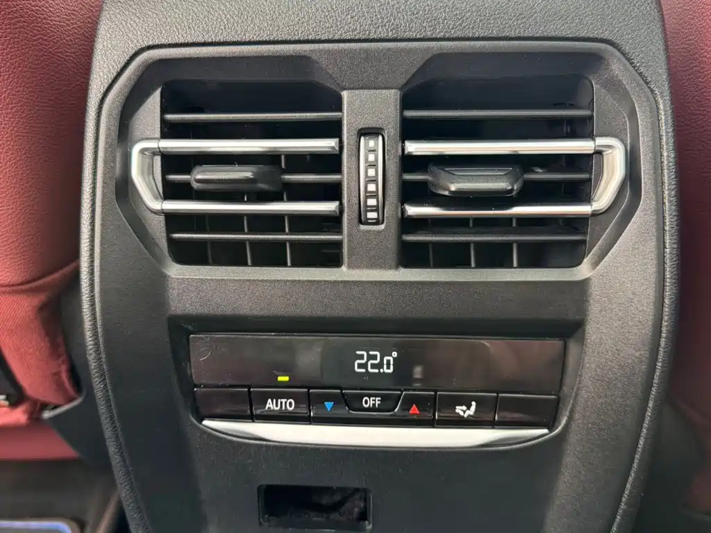 BMW 3 Series — миниатюра 18