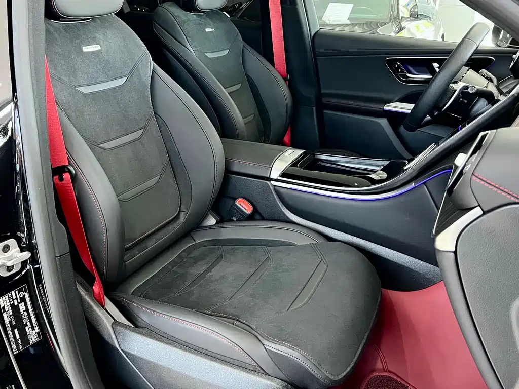 Mercedes-Benz GLC AMG — миниатюра 8