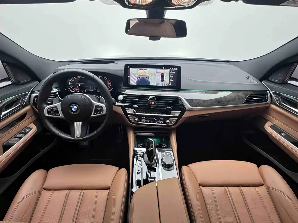 BMW 6 Series GT — миниатюра 6