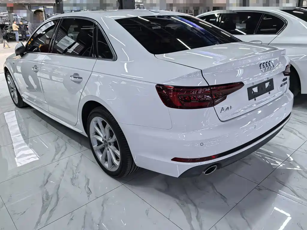 Audi A4L — миниатюра 4