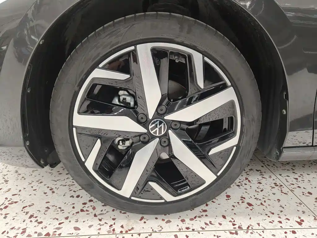 Volkswagen Lamando — миниатюра 23