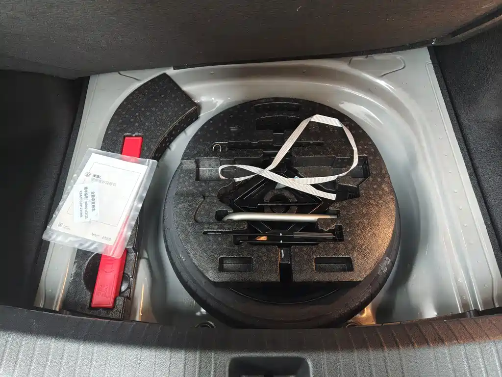 Volkswagen Lamando — миниатюра 13