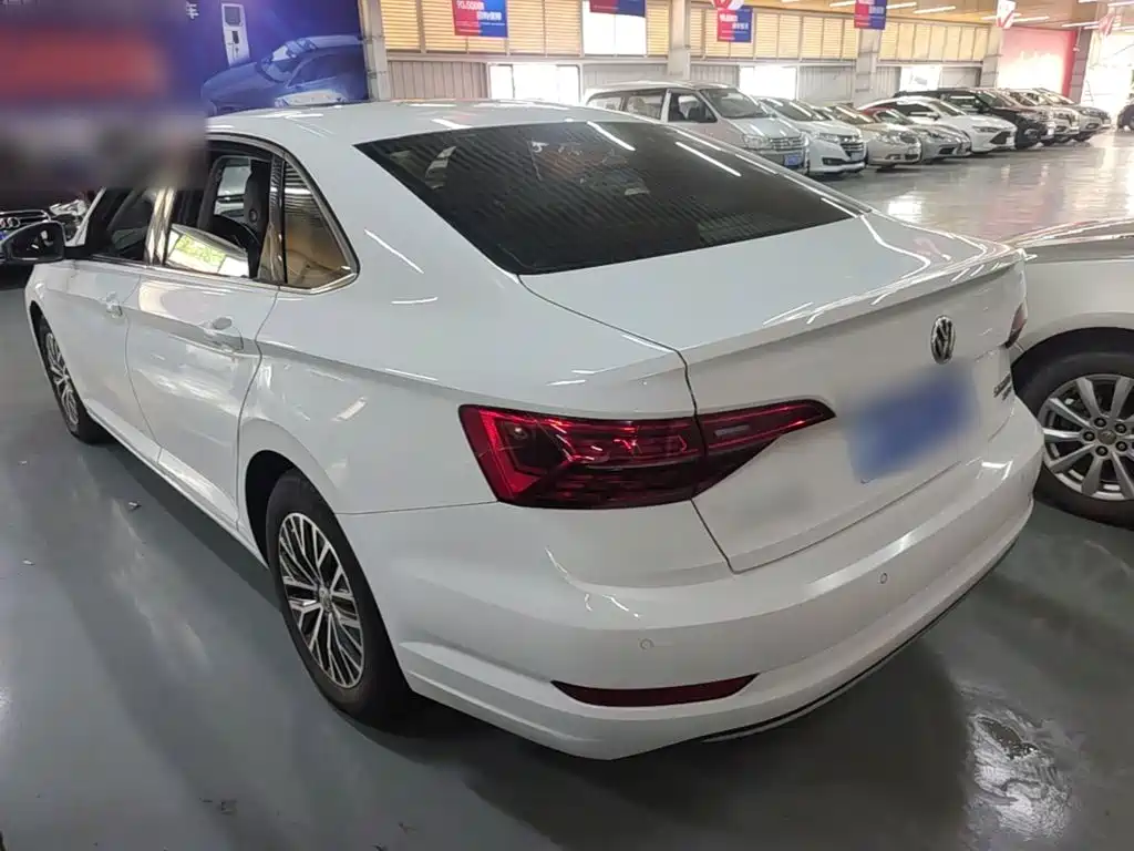 Volkswagen Sagitar — миниатюра 5