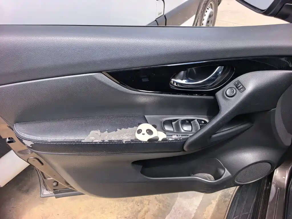 Nissan Qashqai — миниатюра 7
