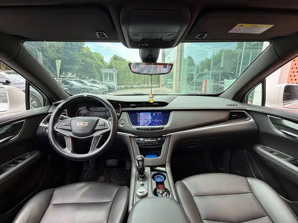Cadillac XT5 — миниатюра 13