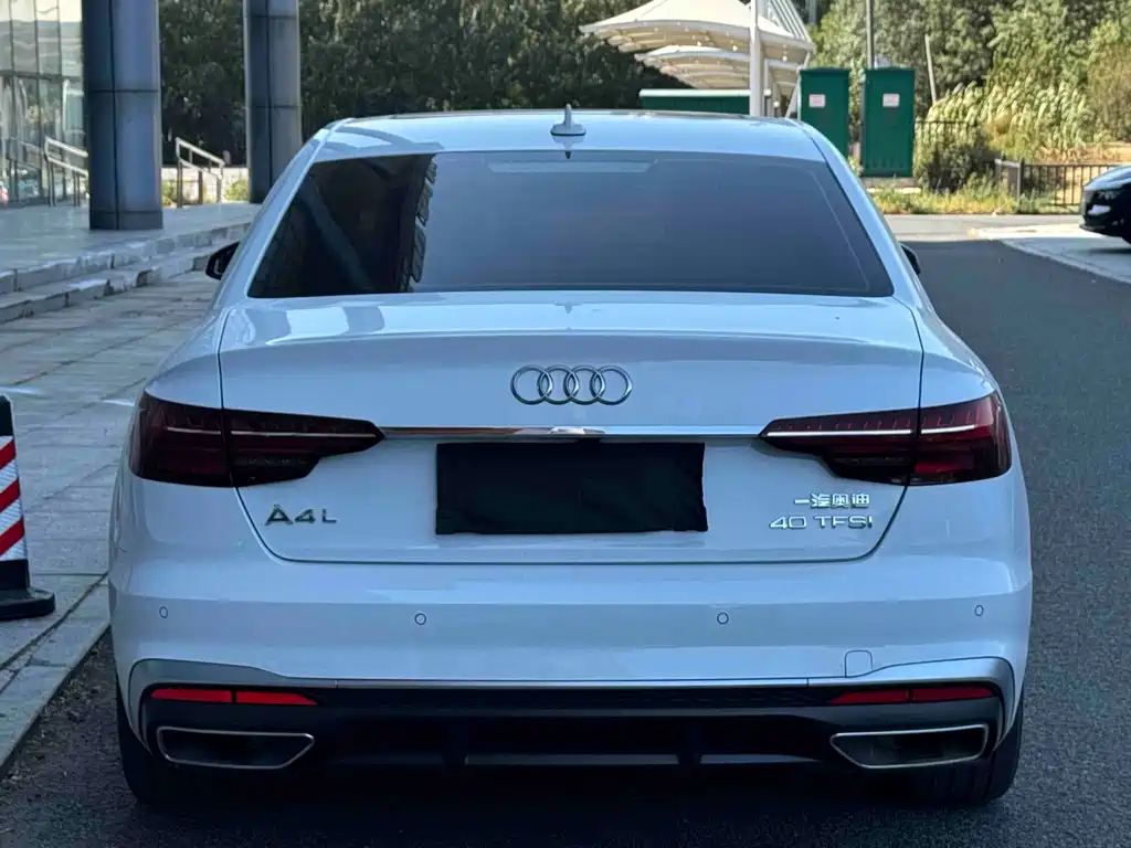 Audi A4L — миниатюра 5