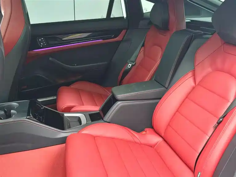 Porsche Panamera — миниатюра 9