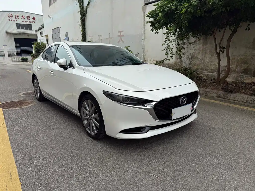 Mazda 3 Axela — миниатюра 3