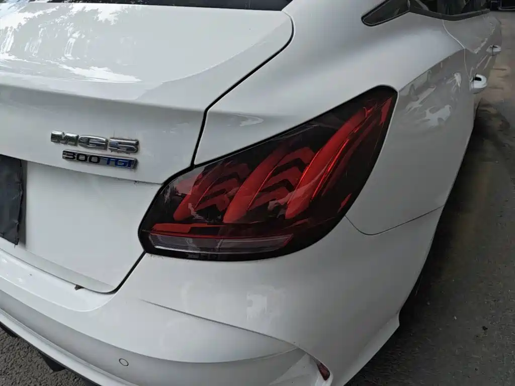 MG MG5 — миниатюра 8