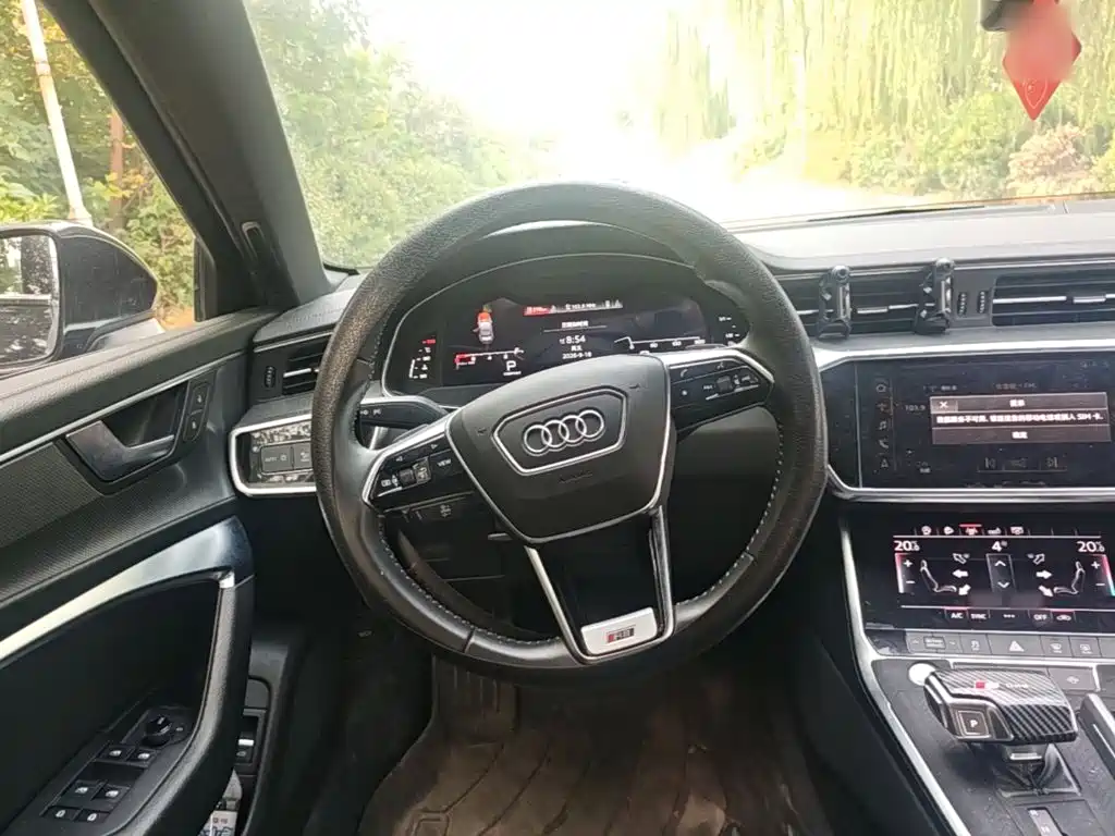 Audi A6L — миниатюра 11