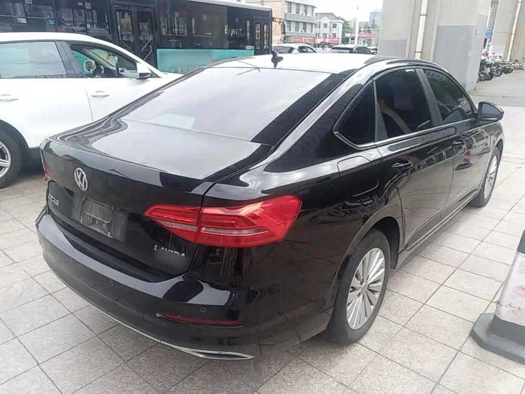 Volkswagen Lavida — миниатюра 7