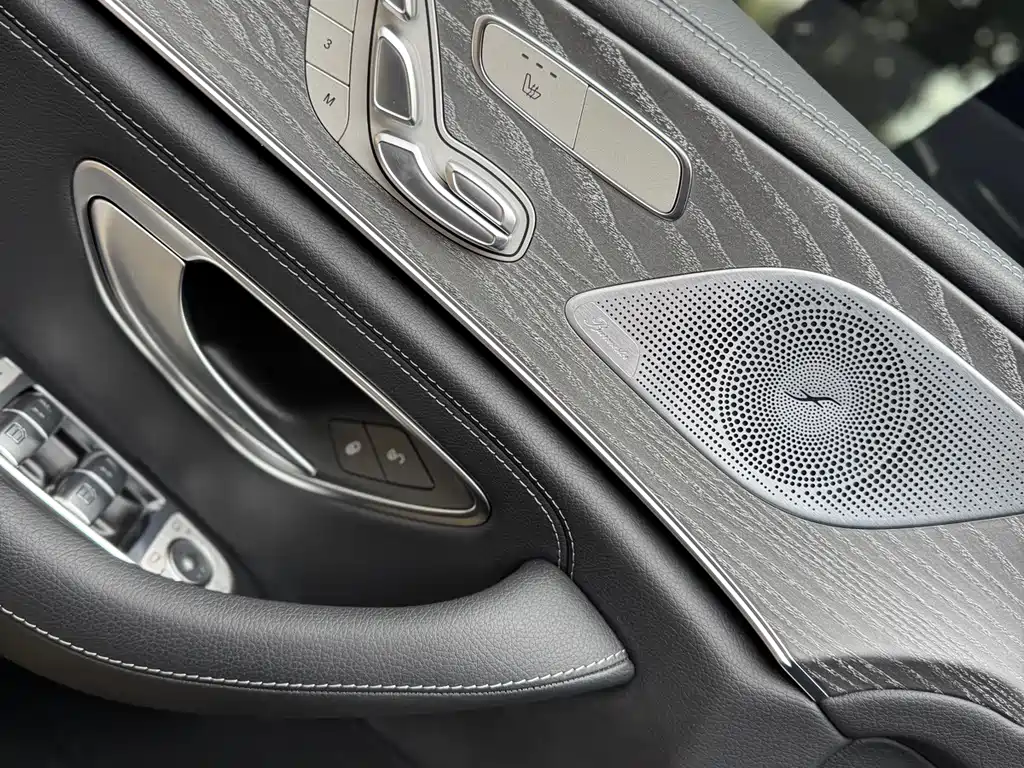 Mercedes-Benz CLS — миниатюра 16