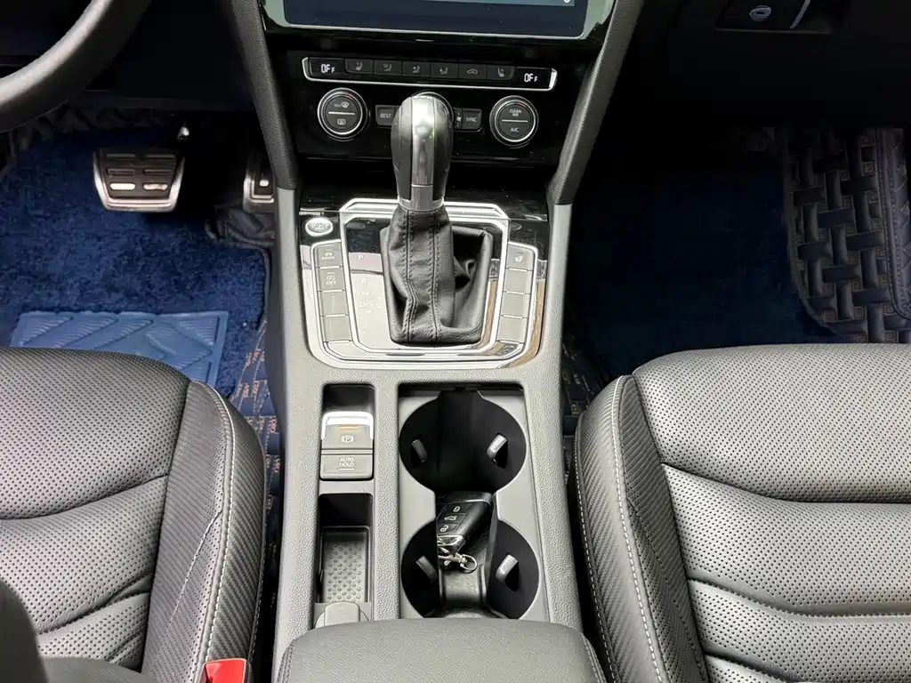 Volkswagen CC — миниатюра 7
