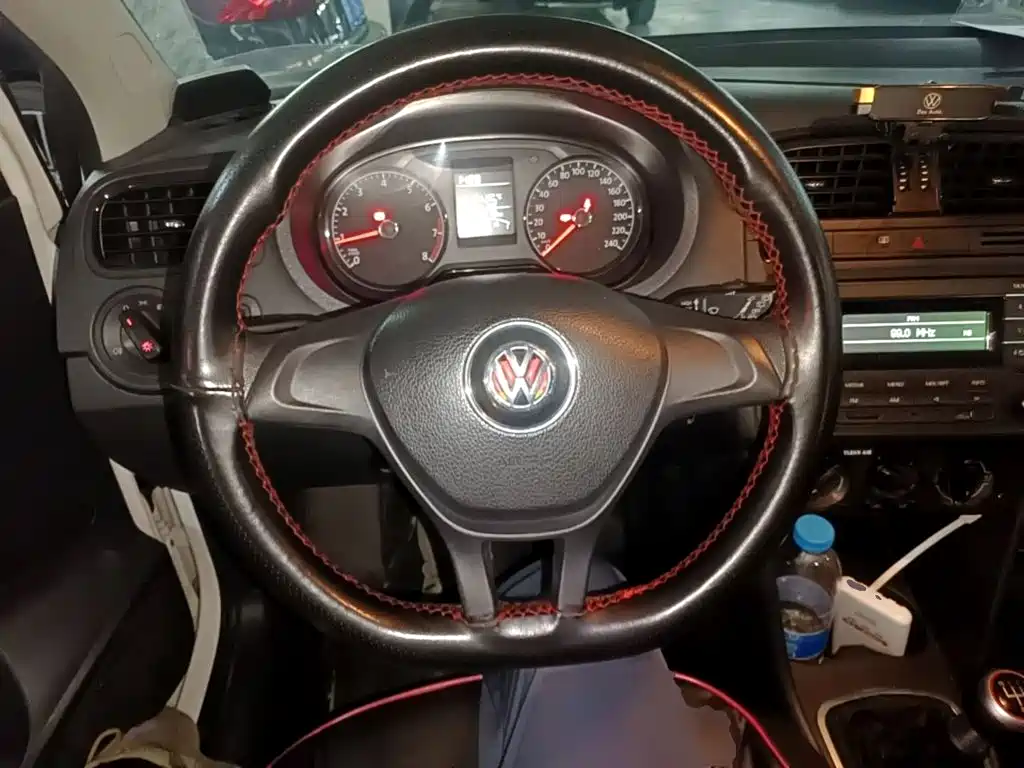Volkswagen Polo — миниатюра 11