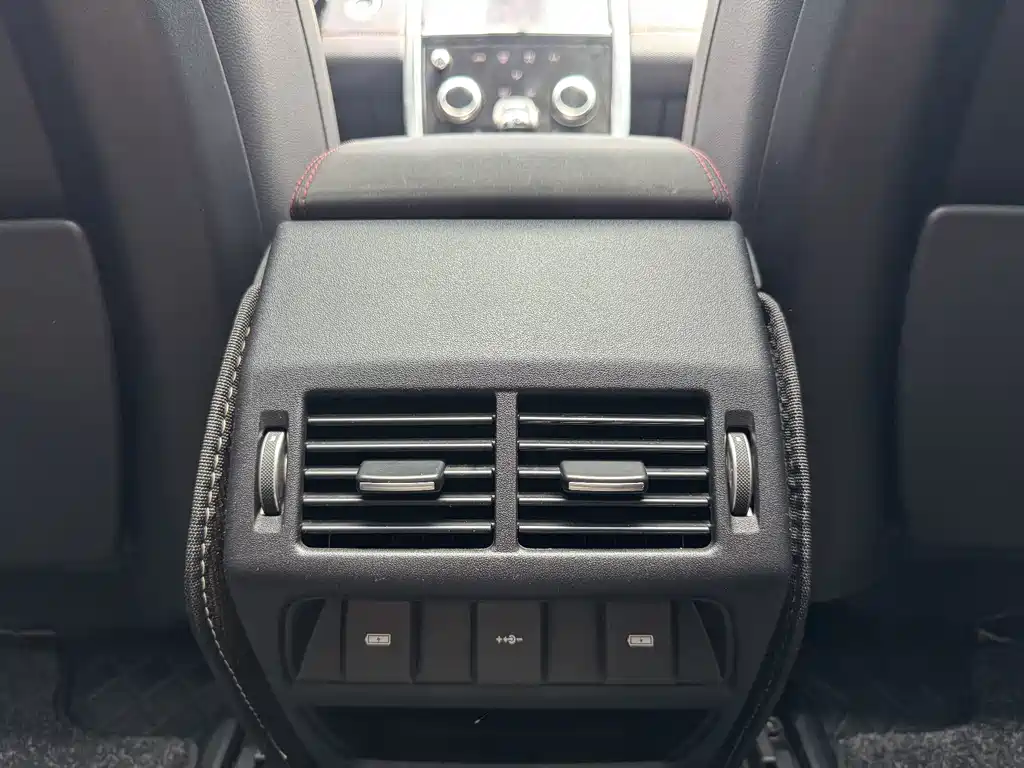 Land Rover Discovery Sport — миниатюра 16