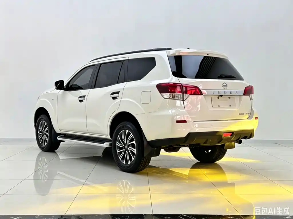 Nissan Terra — миниатюра 6