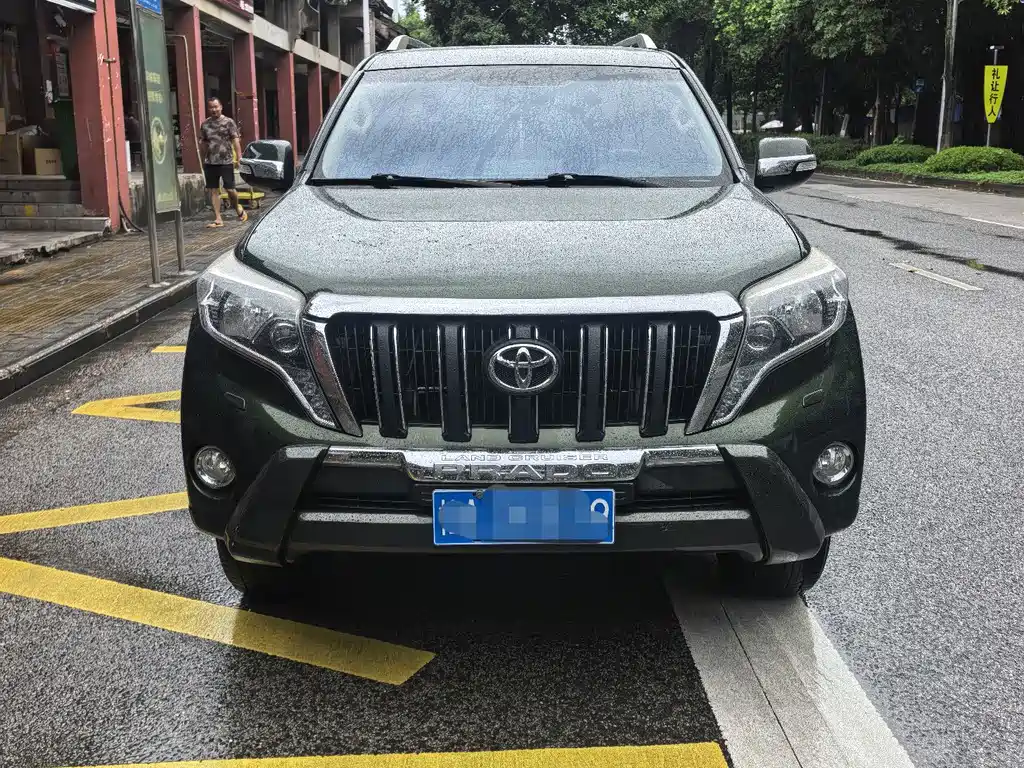 Toyota Prado (Import) — миниатюра 3