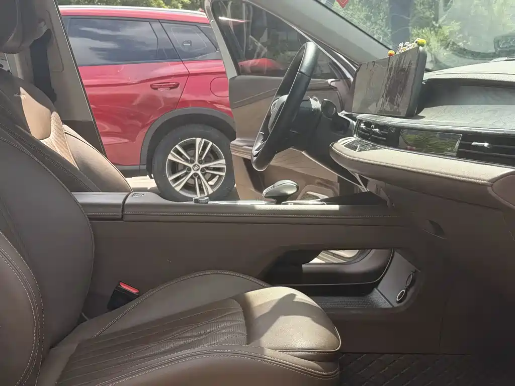 Chery Arrizo 8 — миниатюра 10