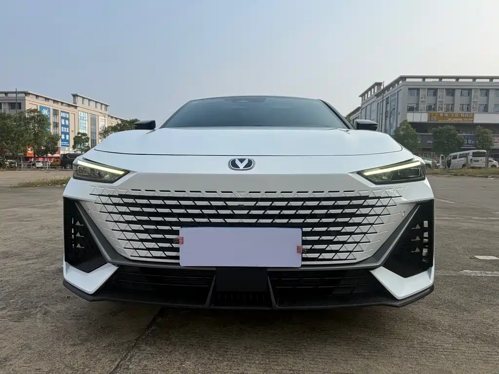 Changan UNI-V — миниатюра 2
