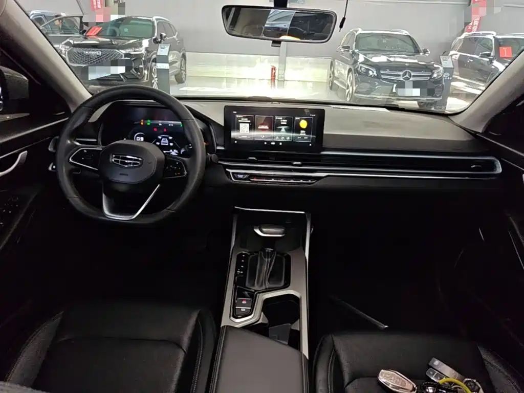 Geely Emgrand — миниатюра 10