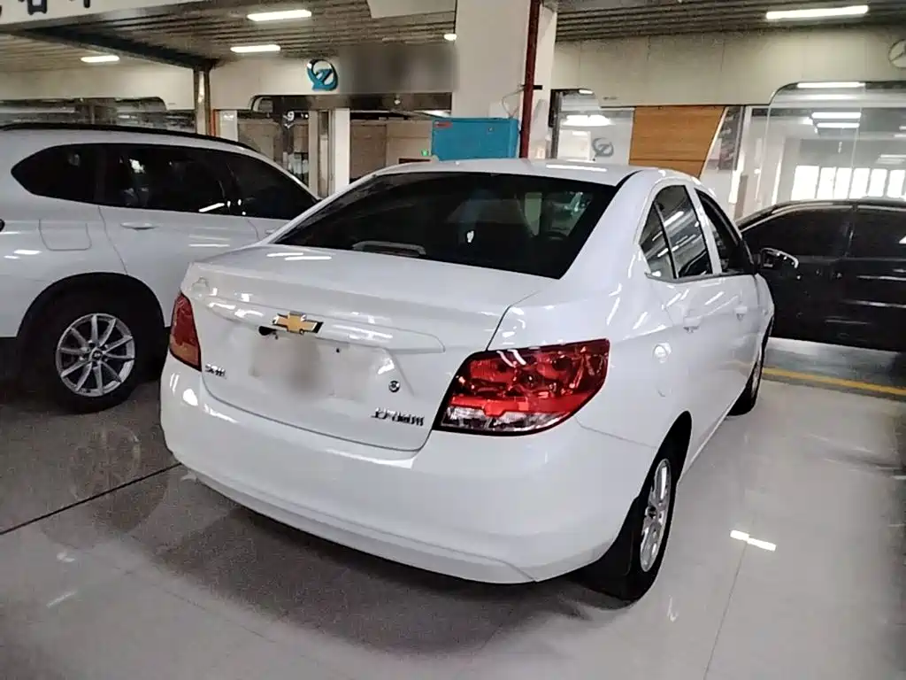 Chevrolet Sail — миниатюра 7