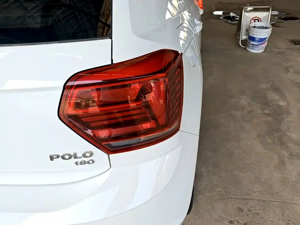 Volkswagen Polo — миниатюра 8