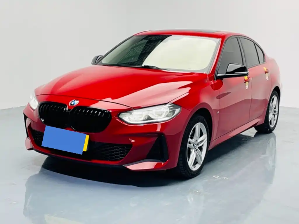 BMW 1 Series 2021