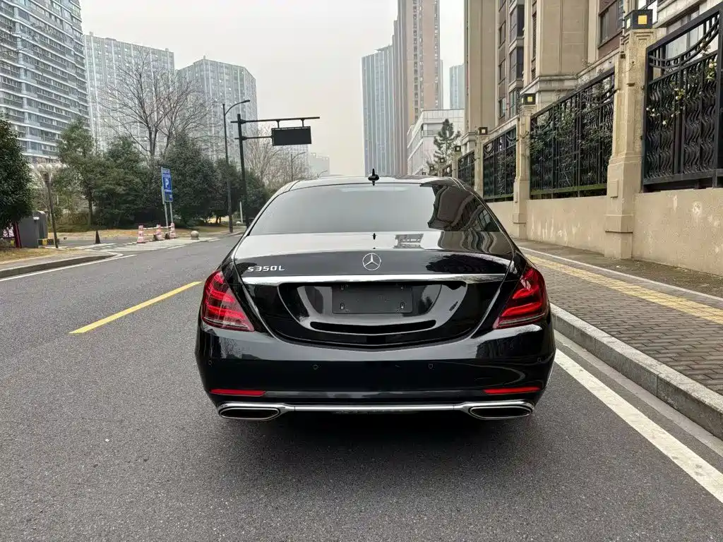 Mercedes-Benz S-Class — миниатюра 3