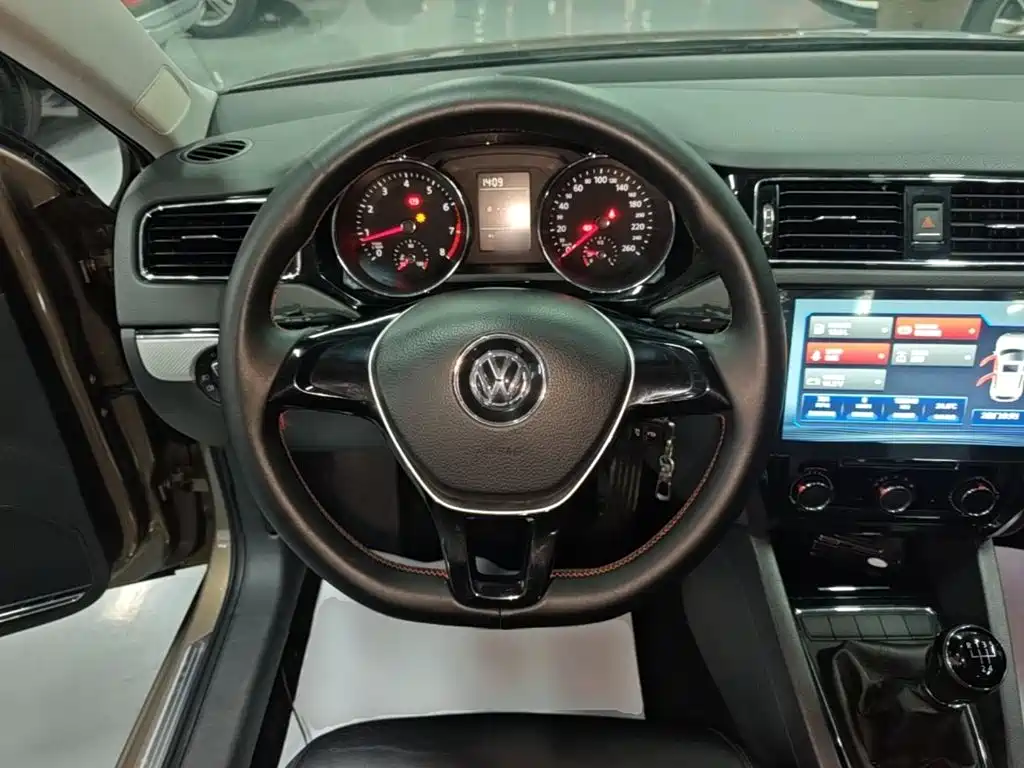 Volkswagen Sagitar — миниатюра 11