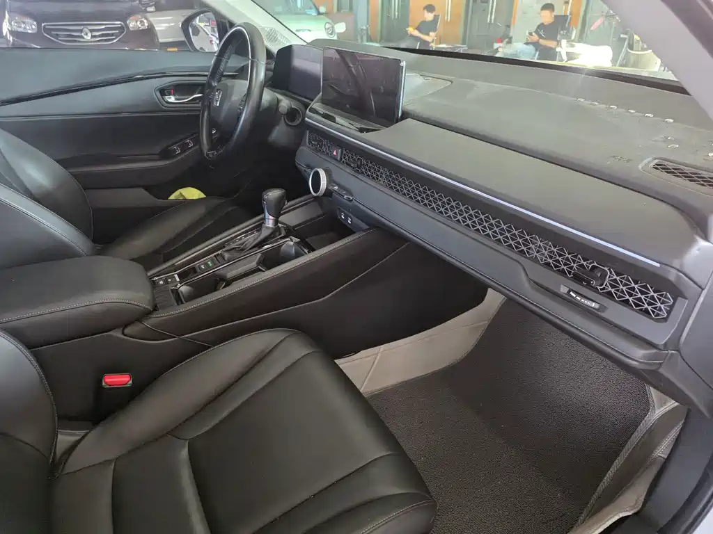 Honda Accord — миниатюра 20