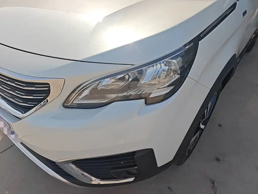 Peugeot 5008 — миниатюра 24