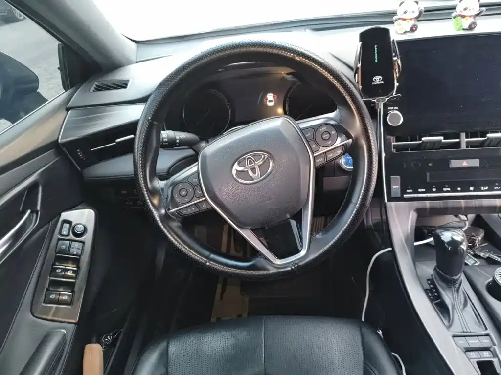 Toyota Avalon — миниатюра 11