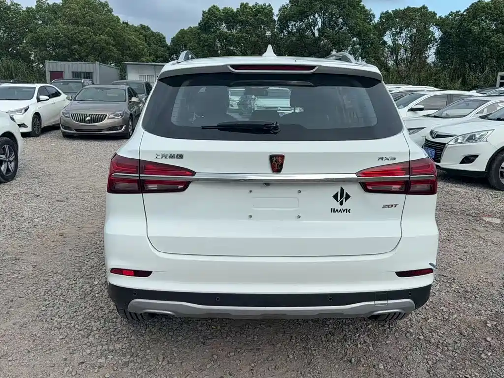 Roewe RX5 — миниатюра 8