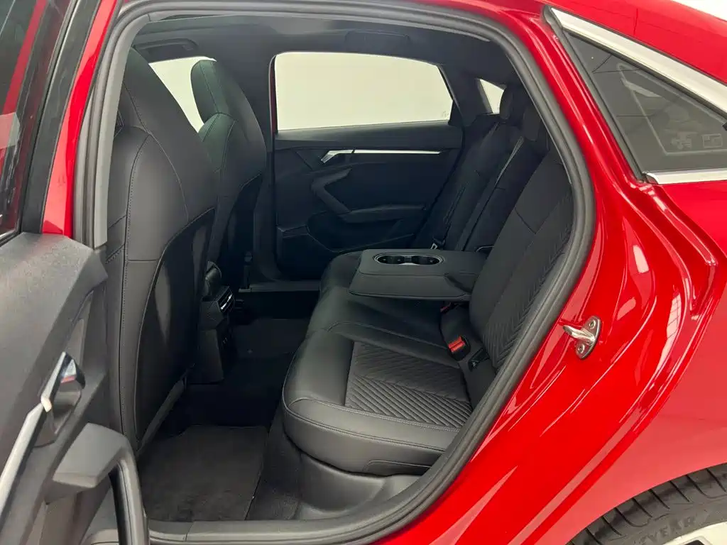 Audi A3 — миниатюра 9