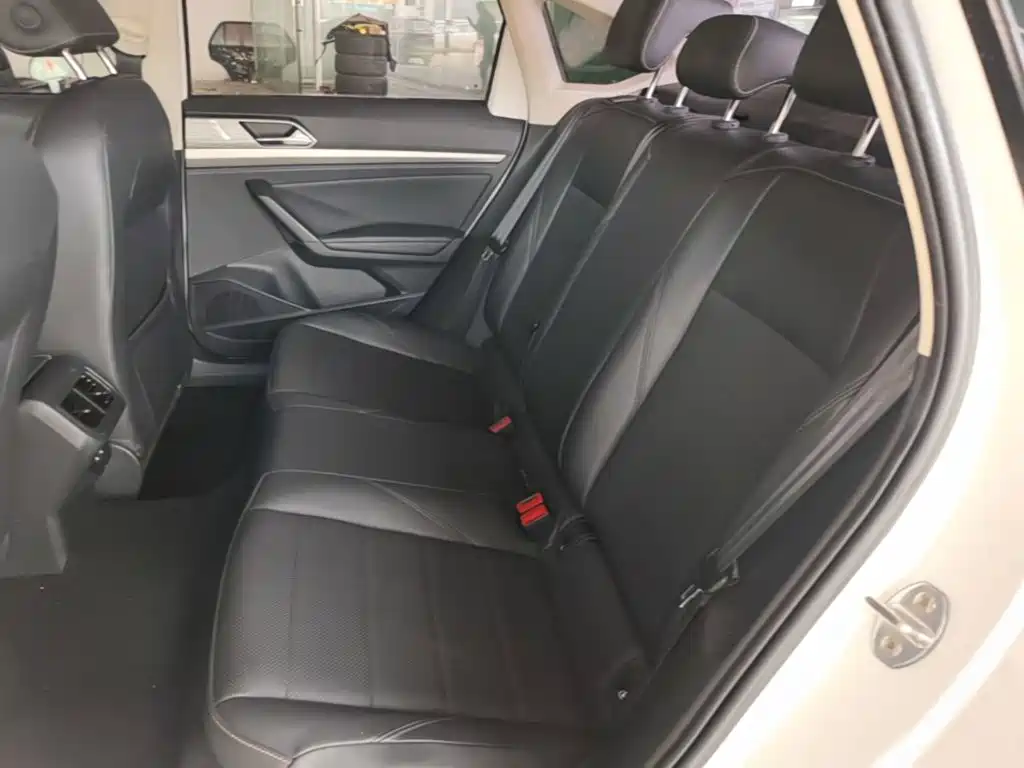 Volkswagen Lavida — миниатюра 17