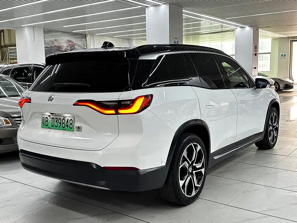 NIO ES8 — миниатюра 12