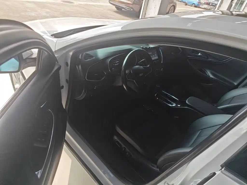 Chevrolet Malibu XL — миниатюра 16