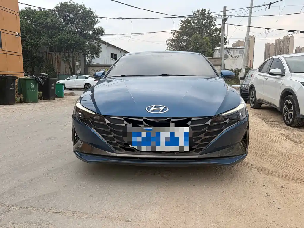 Hyundai Elantra — миниатюра 2