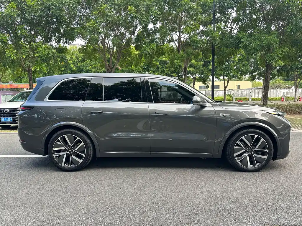 Li Auto Li L9 — миниатюра 24