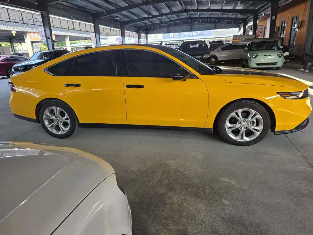 Honda Accord — миниатюра 23