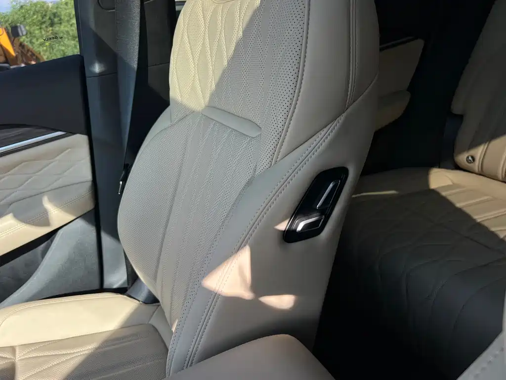 Geely Xingyue L — миниатюра 31