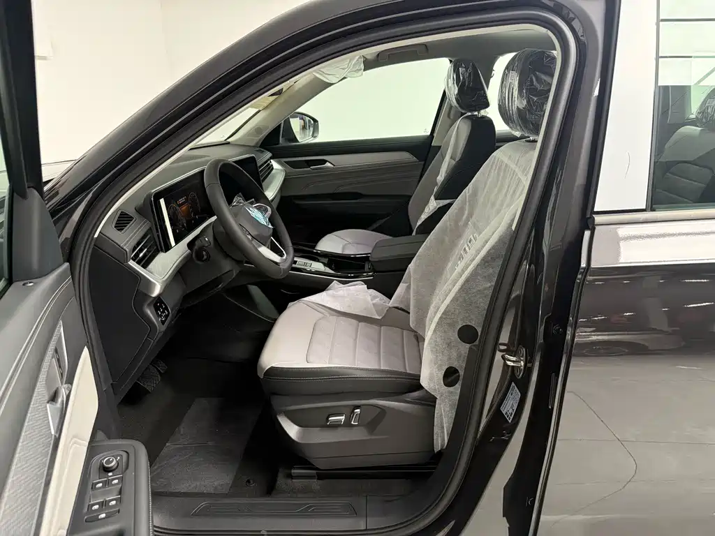 Volkswagen Tavendor — миниатюра 9